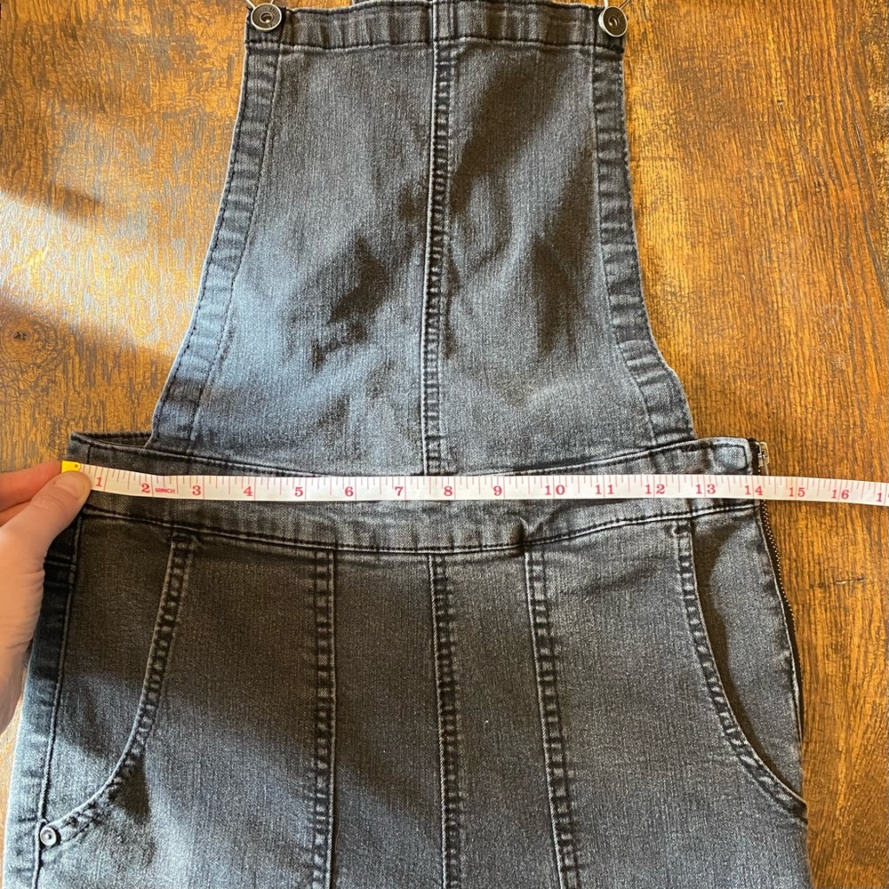 Wallflower Very Dark Gray Denim Overalls- SZ M - Picture 10 of 15